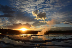 sonnenuntergang-wolken-himmel-wasser